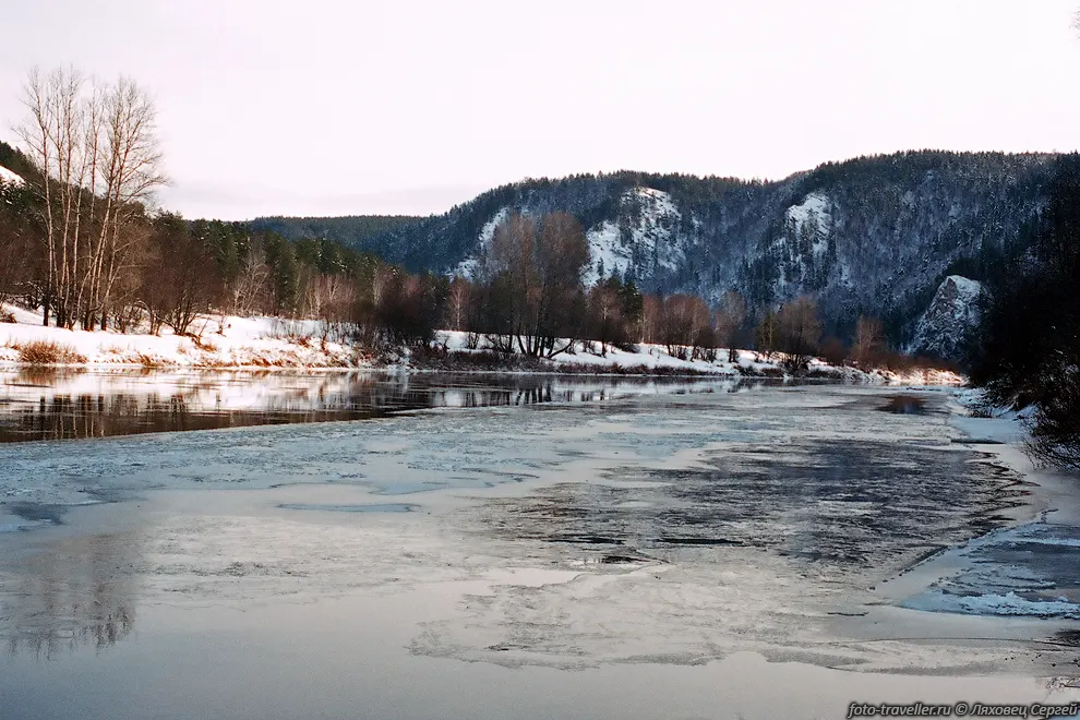 Белая река