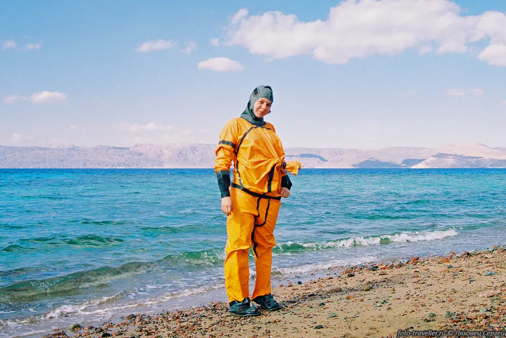 Погодка для купания в Красном море была прохладная.