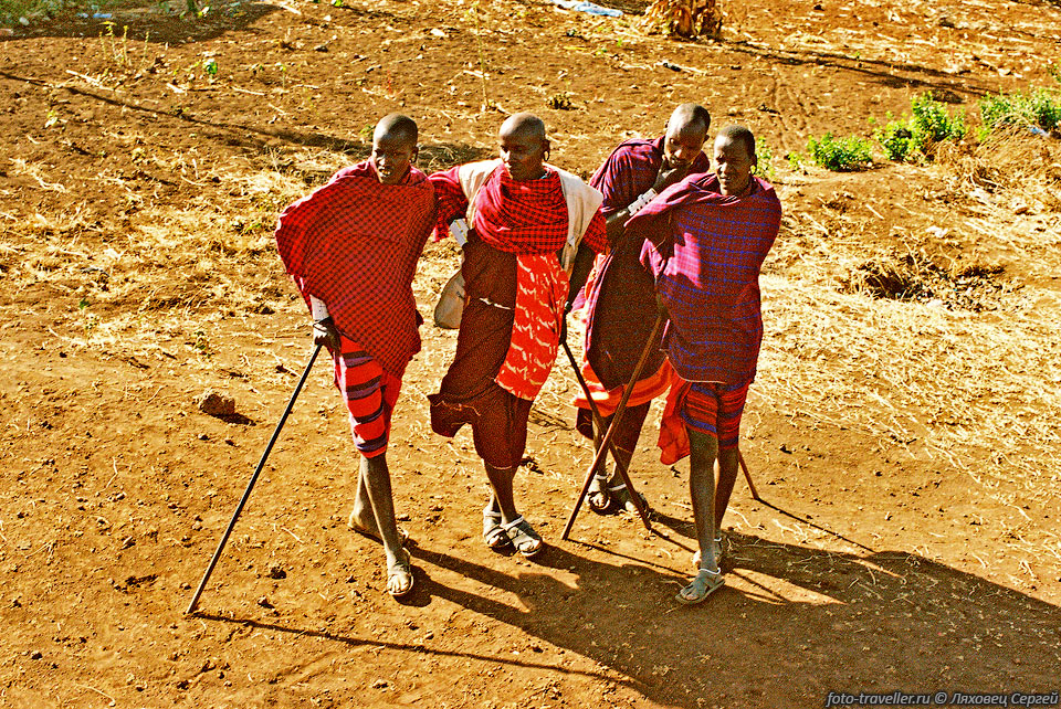 Масаи - полукочевой африканский коренной народ, живущий в саванне 
на юге Кении и на севере Танзании.