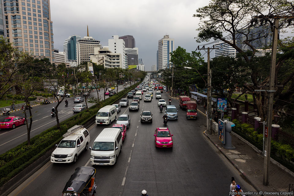 Дорога в Бангкоке.
