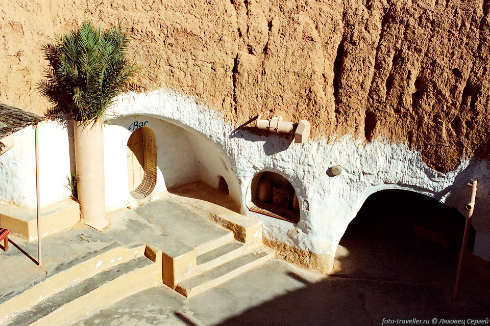 Древние жилища коренных жителей Туниса - берберов