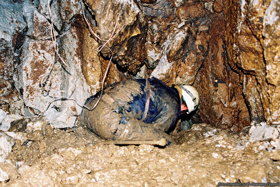 Найти грязь можно даже в Турции.
Пещера Кыркая.