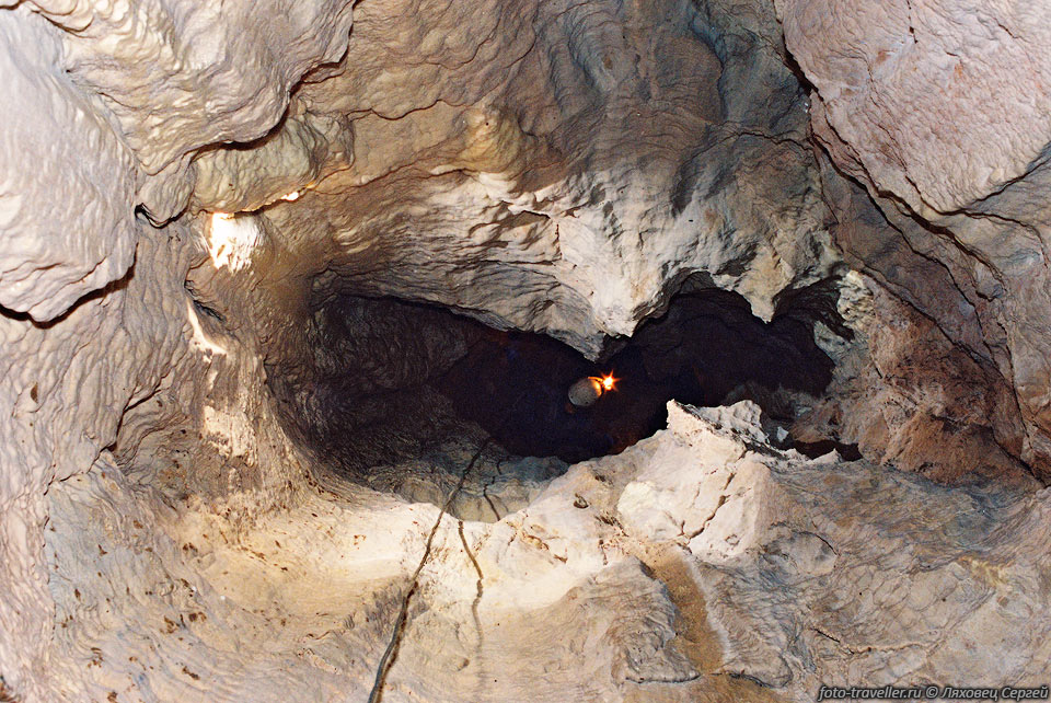 Колодец.
Пещера Z82с.