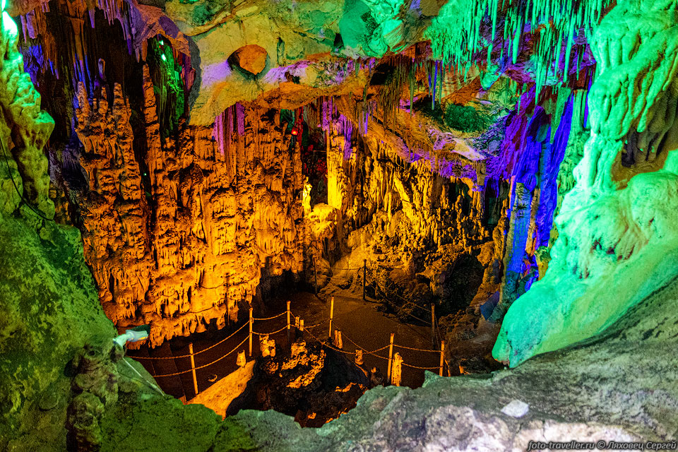 Пещера Келоглан (Keloğlan) богата натечными образованиями.
В 1990 году пещера была исследована организацией "Маден Теткик Арама" (MTA). В 2003 
году построена дорога длиной 3 км к пещере, пещера благоустроена, открыта для посещения. 
В 2013 году в пещере проведены биоспелеологические исследования, обнаружен троглобитовый 
слепой паук.