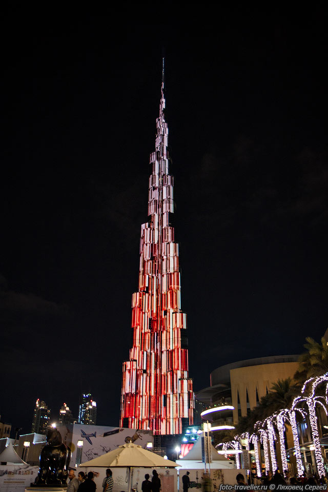 Здание Бурж Халифа (Burj Khalifa) - самое высокое здание в мире 
(828 м).
Вмещает 163 этажа.