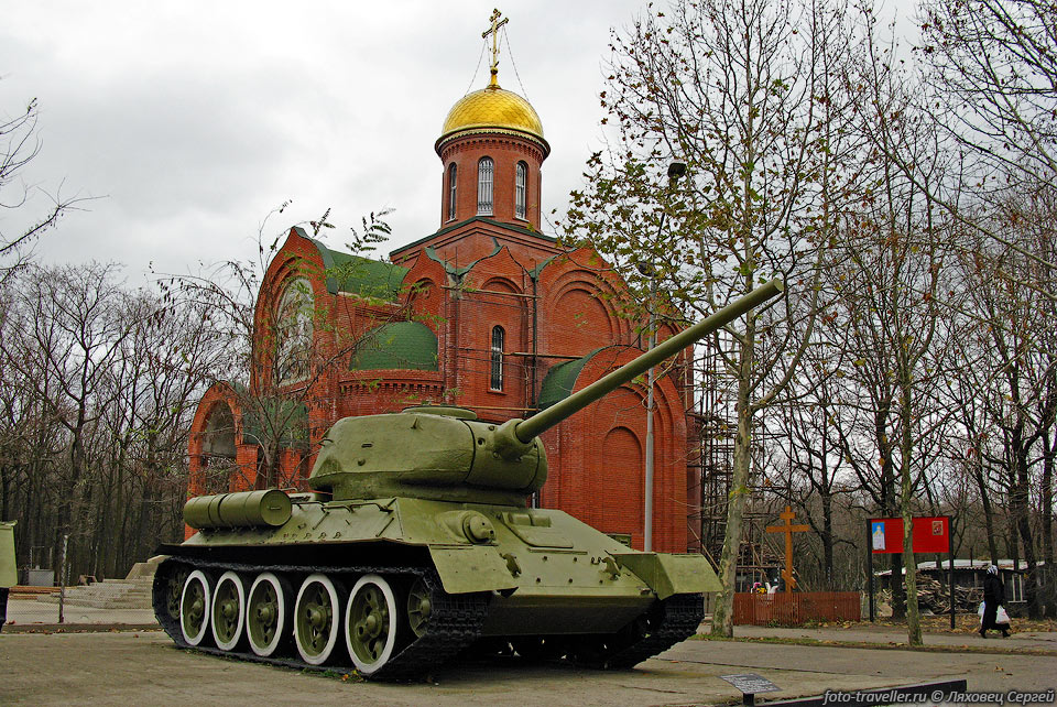 Мемориал героической обороны Одессы 411-й береговой батареи посвящен

героической обороне Одессы во время Великой Отечественной войны