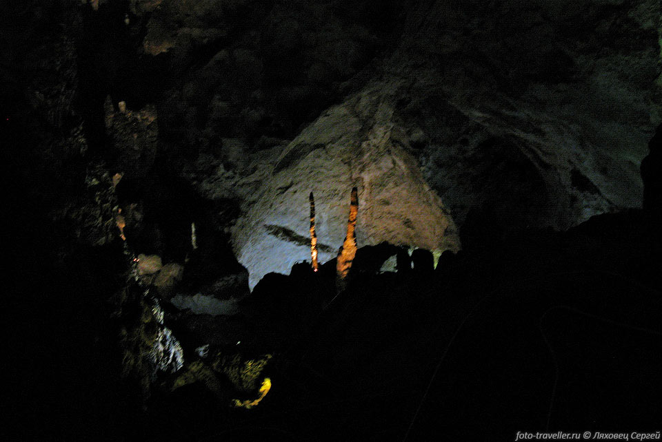 Длинна пещеры составляет более 30 км, экскурсионной части 
около 5 км
