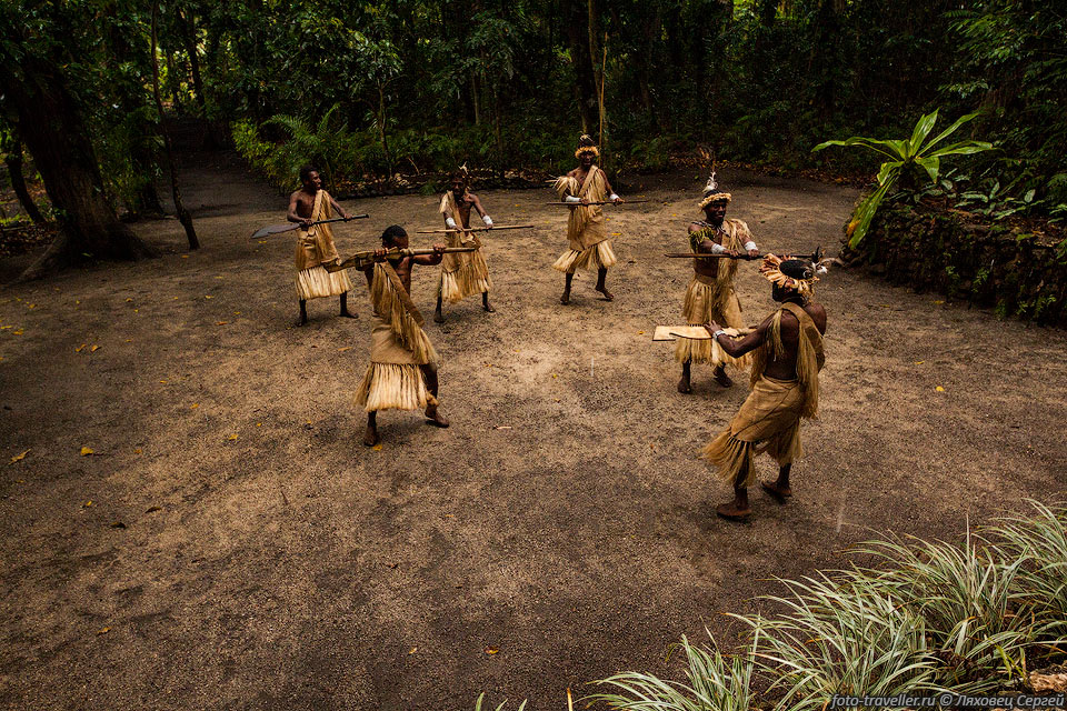 Танцы в деревне Тафутуна