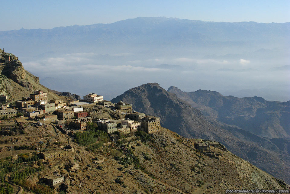 Рельеф горной части Йемена.